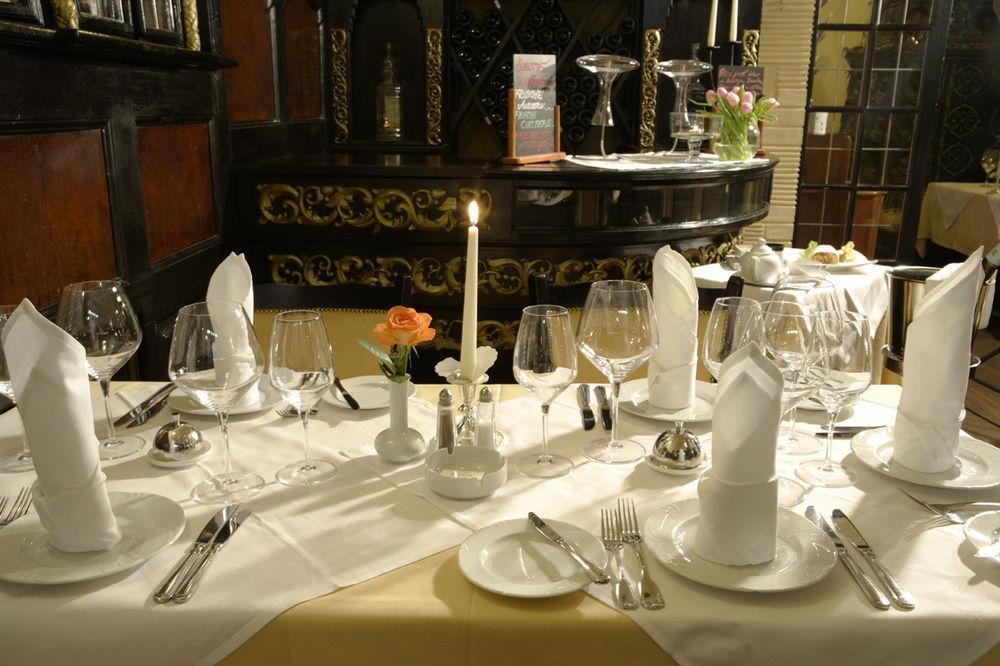 Hotel Embassy Karlovy Vary Luaran gambar